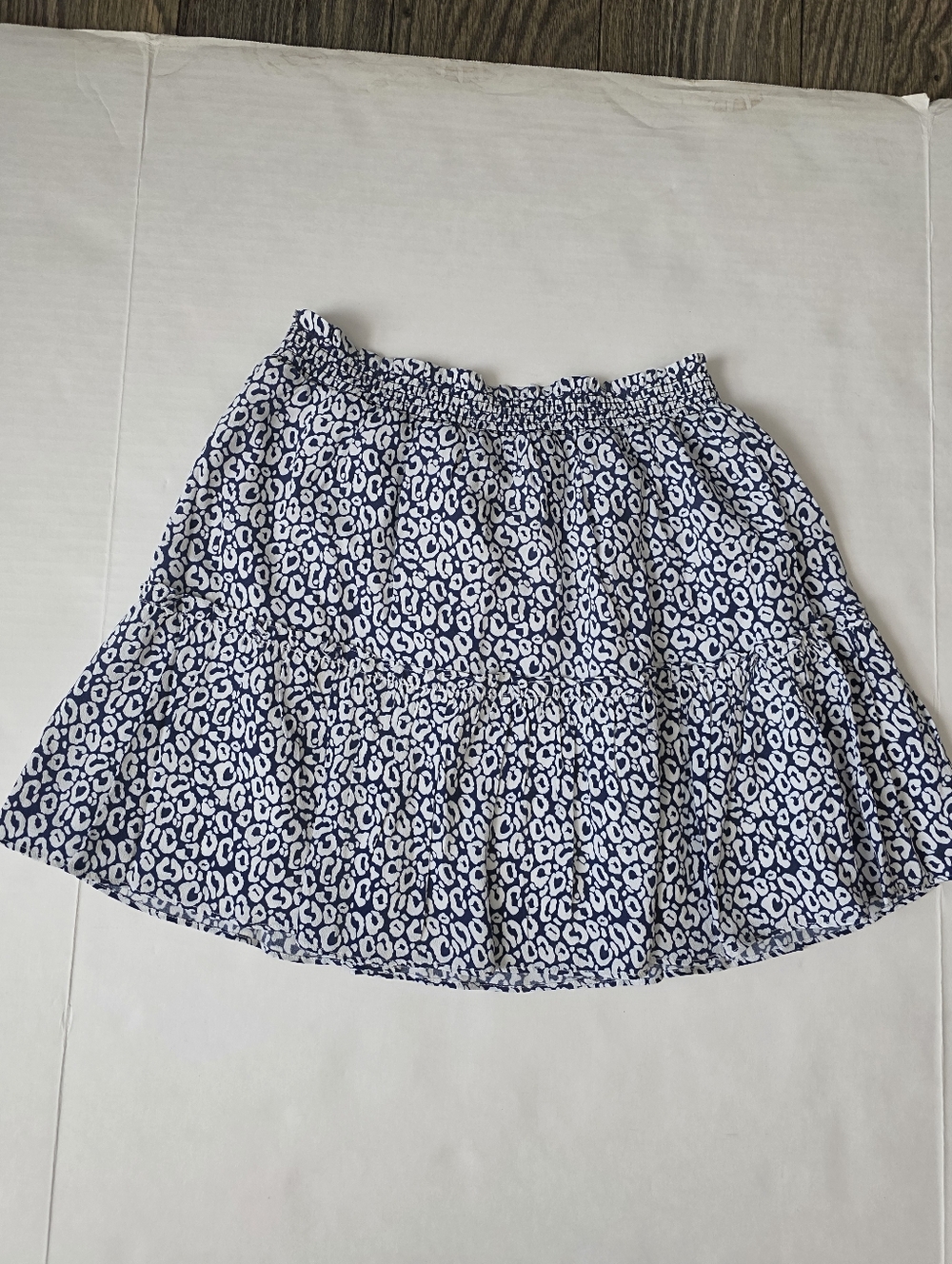 STS Blue Navy and White Printed Tiered Skater Skirt NWT.